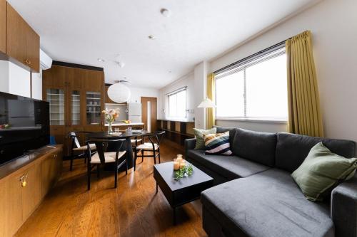 Hotel IROIRO