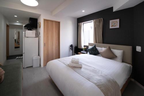 The Peak Shinsaibashi Reserve Apartment Hotel