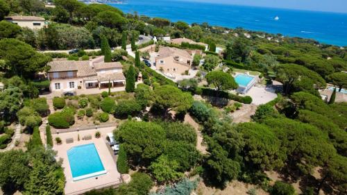 Villa Provençale 4 étoiles - 185 m2 - 5 chambres - Piscine