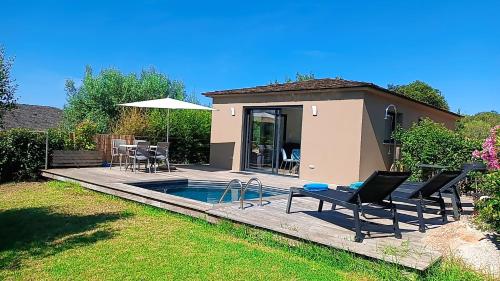 Mini villa standing avec piscine privée