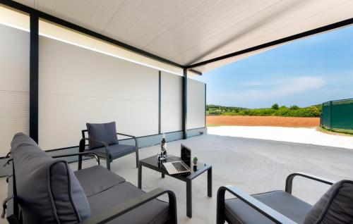 2 Bedroom Awesome Apartment In Rovinj