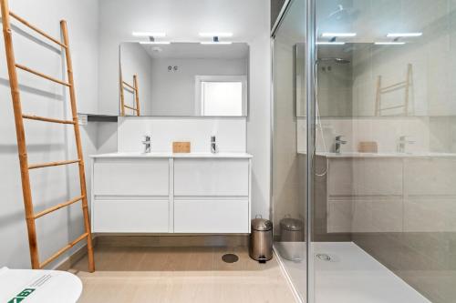 Stylish & Peaceful 2-Bed Apartment - RDR571