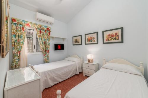 Los Cristianos BBQ & Sunset Villa