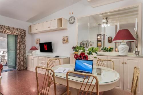 Los Cristianos BBQ & Sunset Villa