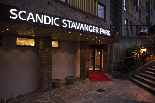 a building with a sign for a sandwich skavenker park at Scandic Stavanger Park in Stavanger