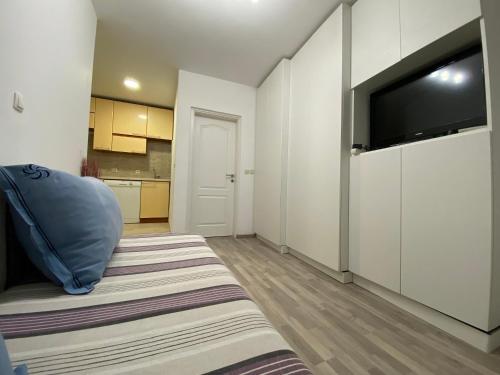 Modern apartment in Vodice with sea view - 48 m².