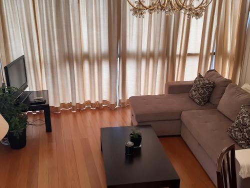 Modern apartment in Funchal 60 m² with shared pool