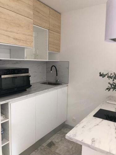 Studio contemporain à Cannes avec terrasse et parking - 35 m²