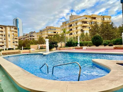 apartamento acogedor con piscinas