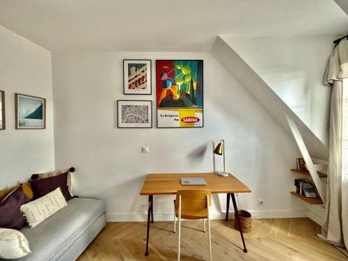 Appartement cosy à Paris 130 m² avec projecteur !