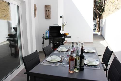 Mediterranean villa in Calpe with private pool.
