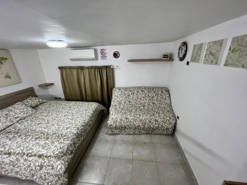 Modern Apartment in Napoli, Balcony