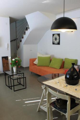 Cosy House in Nazaré with Fireplace