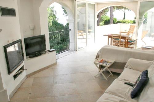 Maison élégante à Sainte-Maxime avec vue sur la mer