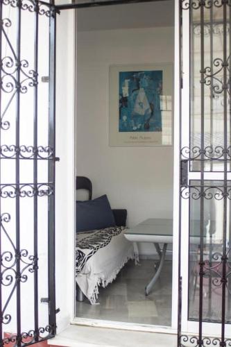 Comfortable apartment in Seville with stunning balcony!