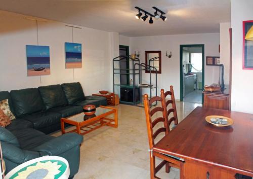 Seaview Apartment in Santa Cruz de Tenerife with Pool