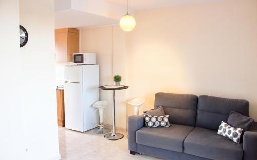 Cozy apartment in Dénia, 40 m² with shared pool