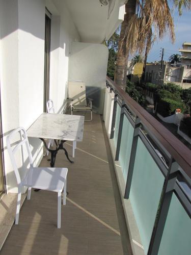 Appartement moderne à Antibes - 50 m² - Vue sur jardin