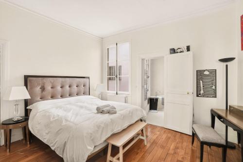 Stunning 1BR flat - Invalides & Eiffel Tower