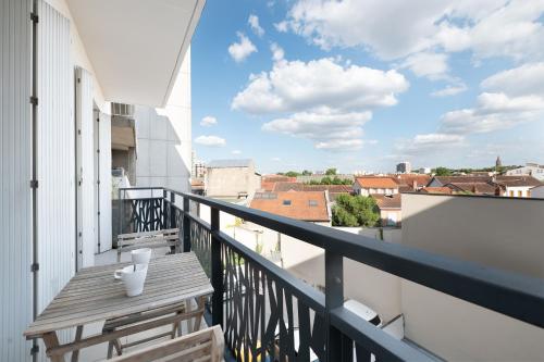 T3 vue canal & clocher et parking, Toulouse centre