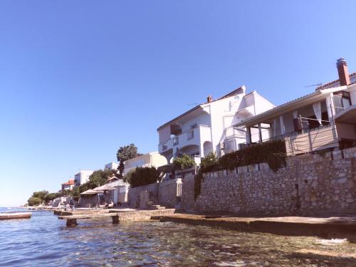Apartmani Domagoj