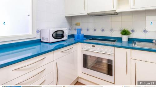 Spacious apartment in Roses, 60 m², shared pool