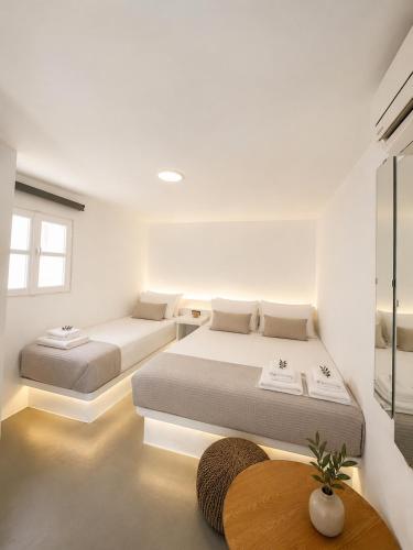 Mykonest Chora Suites