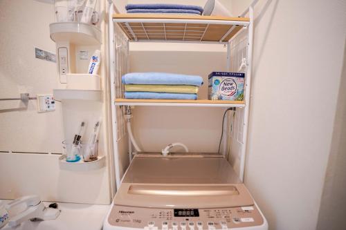 401Room, 5 mins walk from JR Kinshicho North Exit!Near Asakusa & Sky Tree!! The house is on the 4th floor with an elevator convenient transportation There is a balcony
