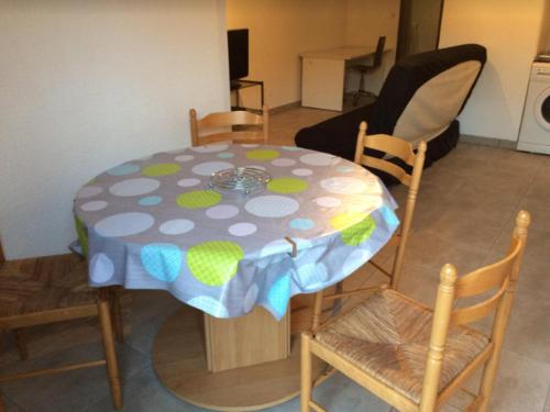 Appartement charmant Canet-en-Roussillon 36m² piscine partagée