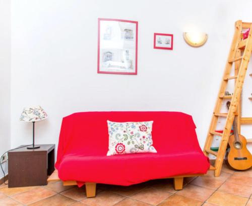 Charming Studio near the Colosseum in Rome, 45 m² with Balcony
