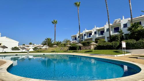 Jardim da oura 9 - Piscina Comum - 7 Pax - Albufeira