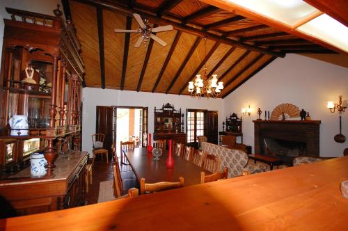 Rustic Villa Tavira with Mountain Views and Pool
