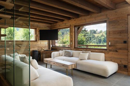Les Brumes du Lac Brand-New Luxury Chalet with Games Room