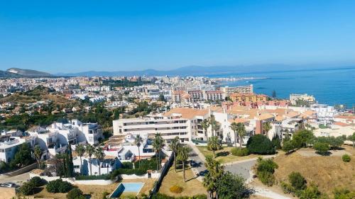 Oasis Torrequebrada photo 10