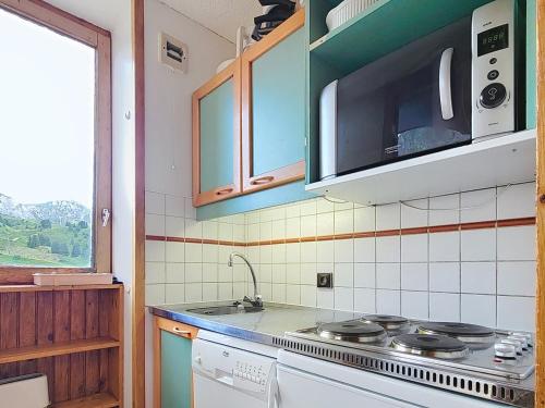 Studio divisible 4 pers. centre station, balcon, animaux admis