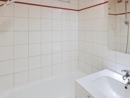 Studio divisible 4 pers. centre station, balcon, animaux admis