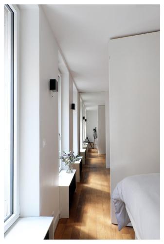 Air Cond Architect pied-a-terre in Charonne Bastille