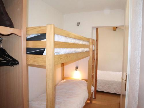 Appartement skis aux pieds Les Orres 1800, balcon - FR-1-322-702