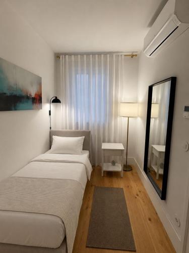 Elegant T2 next to Av Liberdade