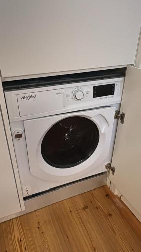Elegant T2 next to Av Liberdade
