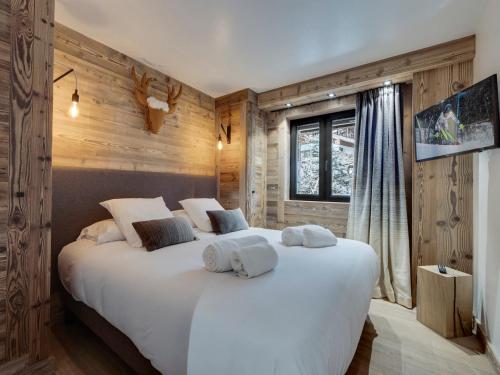 Appartement 95m², Sud-Est, Jacuzzi, Val d'Isère, 4 Suites, Parking, Animaux OK