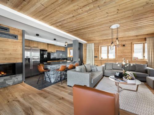 Appartement spacieux, cosy avec cheminée, proche pistes et école de ski, idéal pour familles