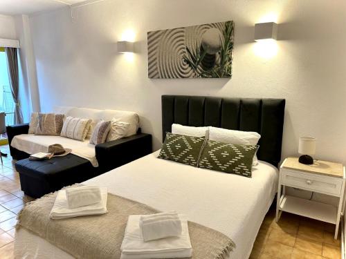 Clube Praia da Rocha Studio