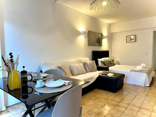 Clube Praia da Rocha Studio