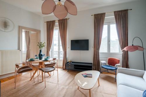 Chic and Cosy close to NHC and IRCAD great location