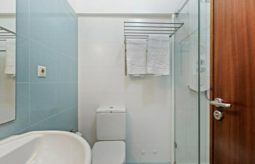 Spacious 3 Bedroom Apartment in Lisbon