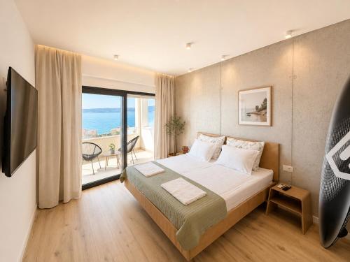 Beachfront villa with pool