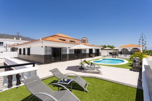 Sunset Villa