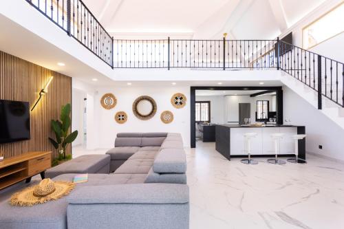 Sunset Villa