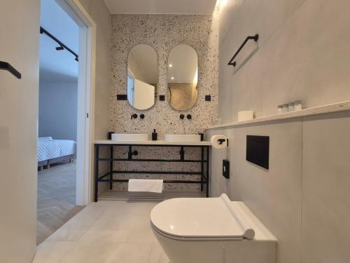 Beachfront Villa Costabella